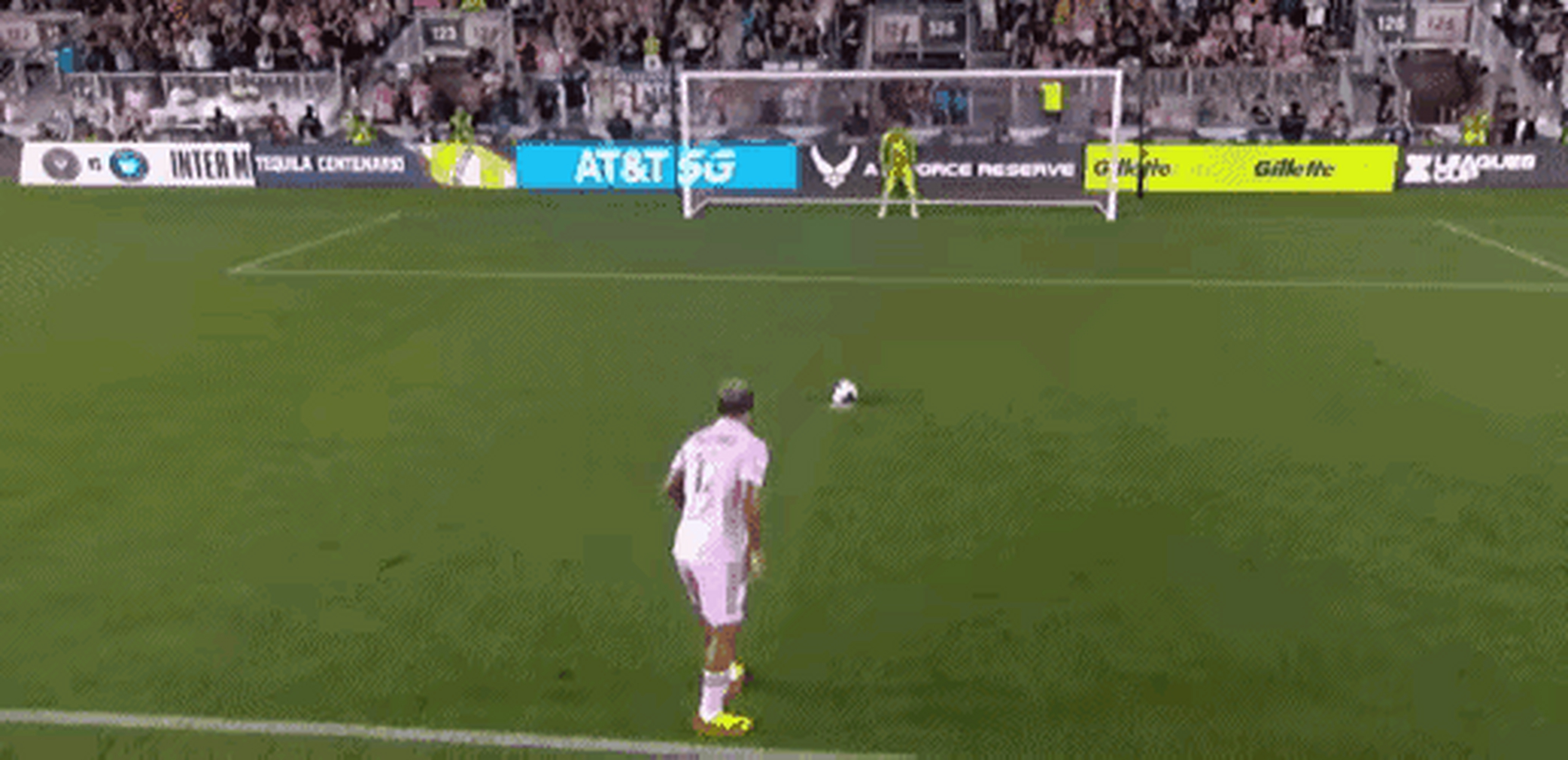 梅西半场破门领衔,再现火热进攻状态 梅西半场破门领衔,再现火热进攻状态