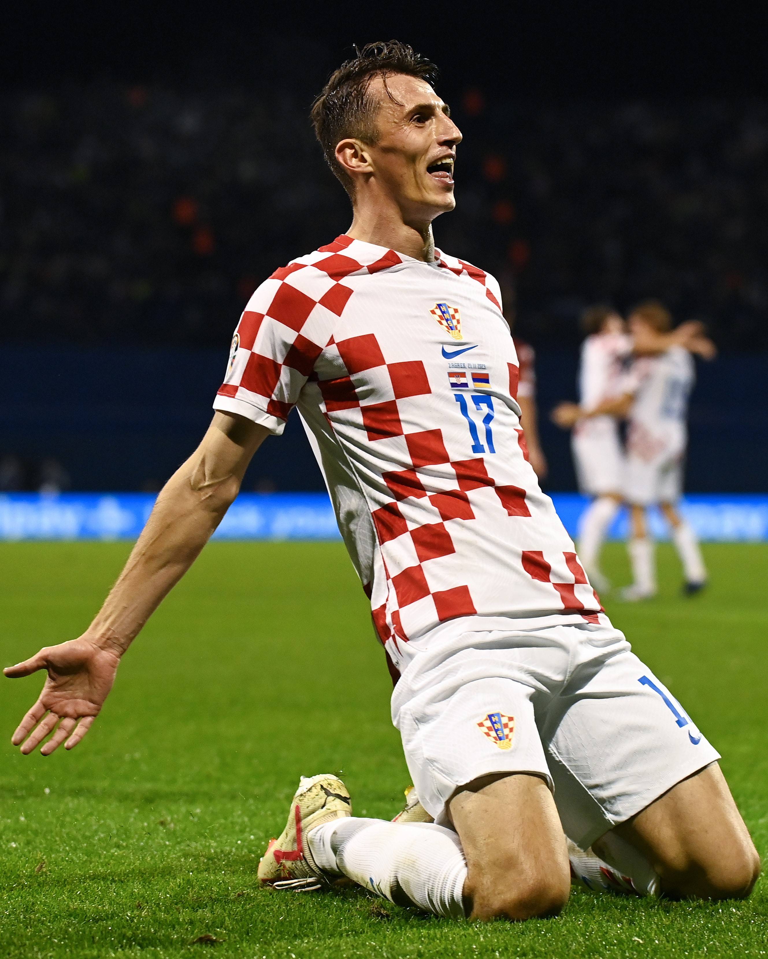 俄罗斯主场战克罗地亚，取得惊险胜利！