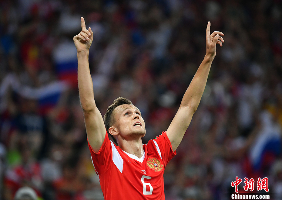 俄罗斯主场战克罗地亚，取得惊险胜利！