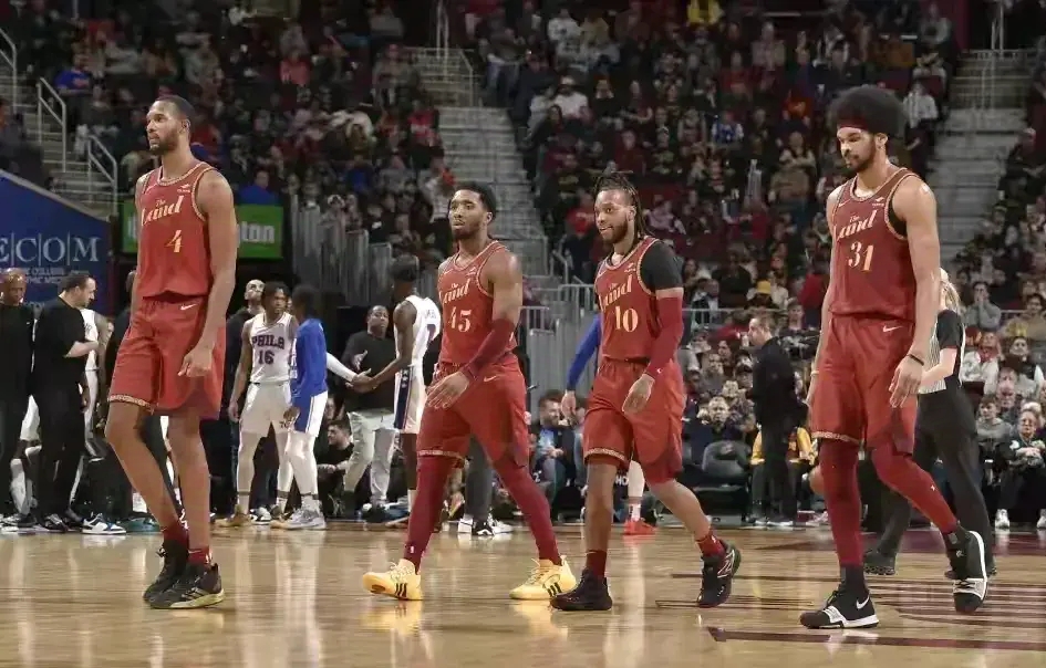 热火队助教呼吁球员团结一致,共同走向胜利的简单介绍 热火队助教呼吁球员团结一致,共同走向胜利的简单介绍