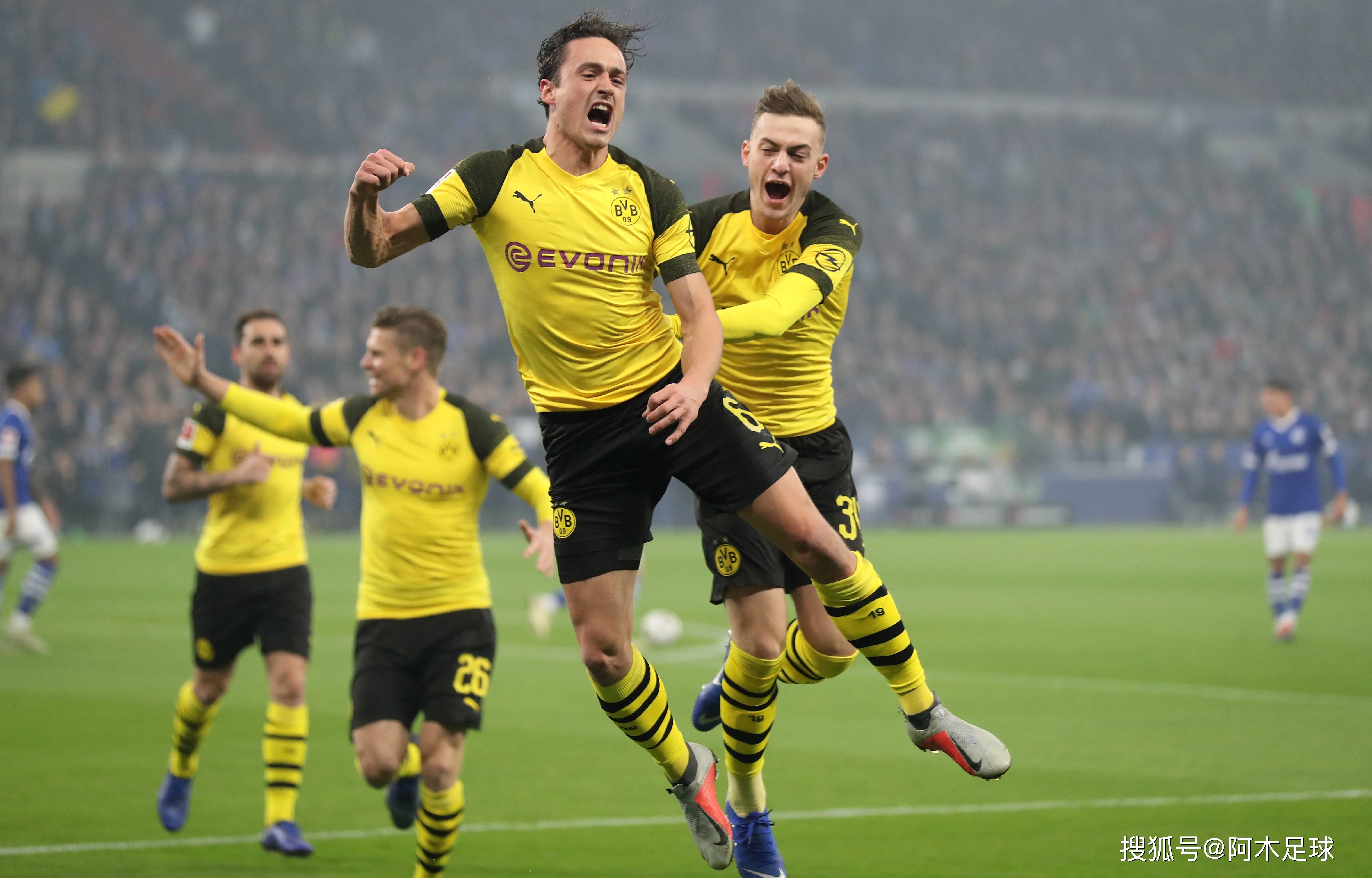 法兰克福主场小胜斯图加特,球队士气高涨的简单介绍 法兰克福主场小胜斯图加特,球队士气高涨的简单介绍