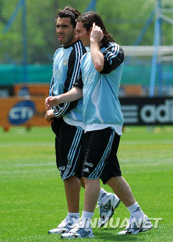 阿根廷足球队豪取冠军,力挫群雄的简单介绍 阿根廷足球队豪取冠军,力挫群雄的简单介绍