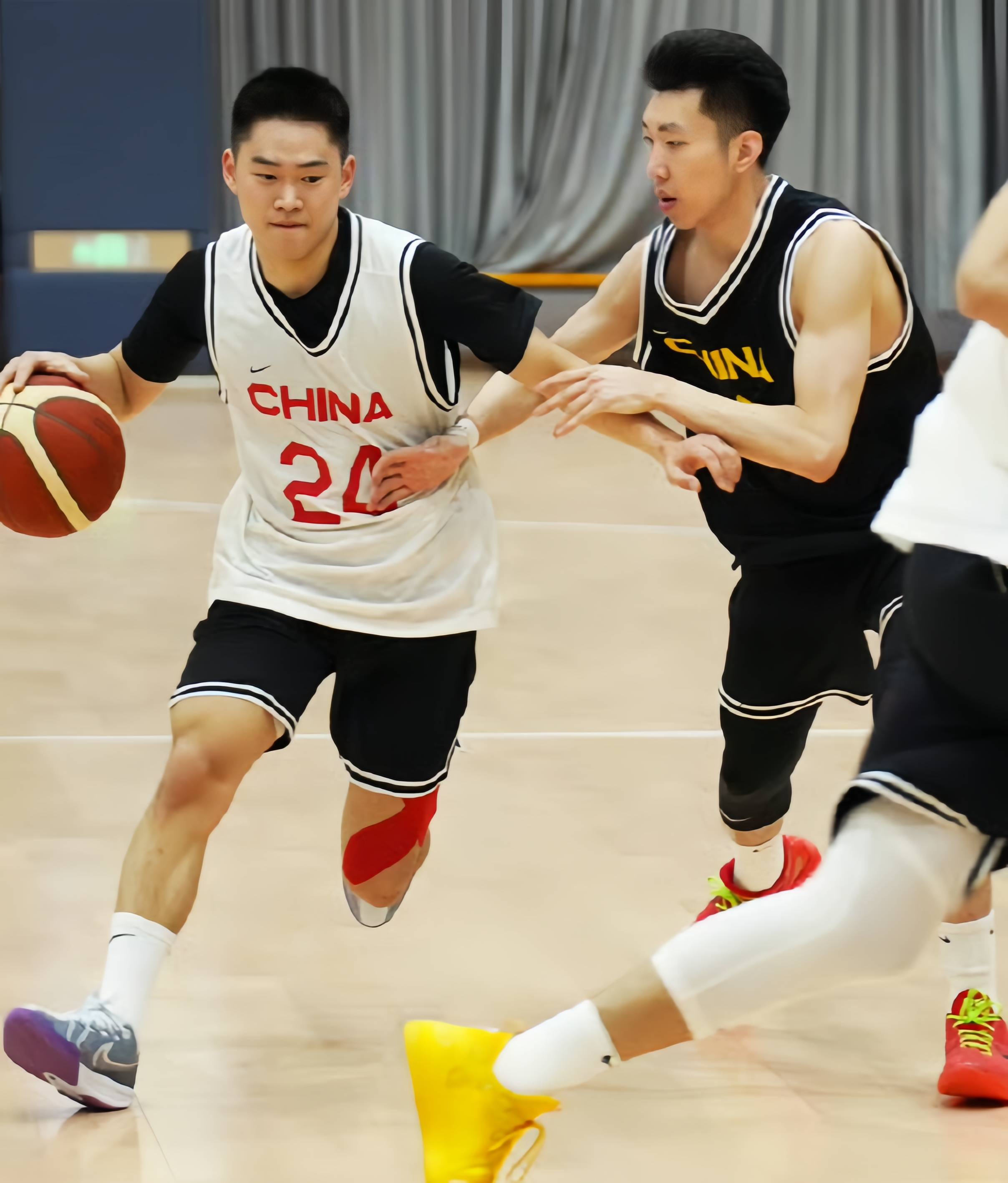 青年球员在比赛中展现出惊艳表现