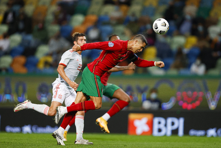 葡萄牙完胜卢森堡，实力强劲争夺头名