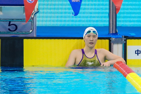 火热比赛：奥运项目选手表现尽善尽美的简单介绍