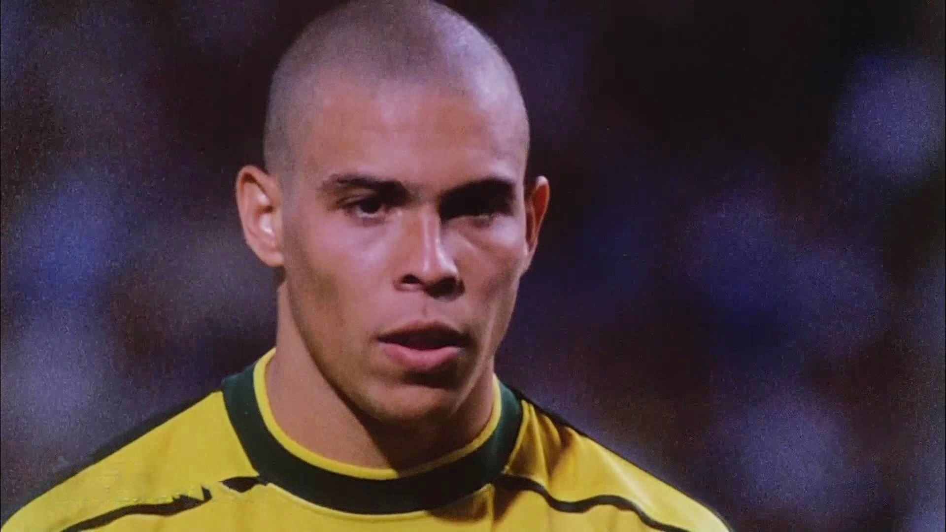 荷兰不敌法国,欧洲杯长路漫漫 荷兰不敌法国,欧洲杯长路漫漫