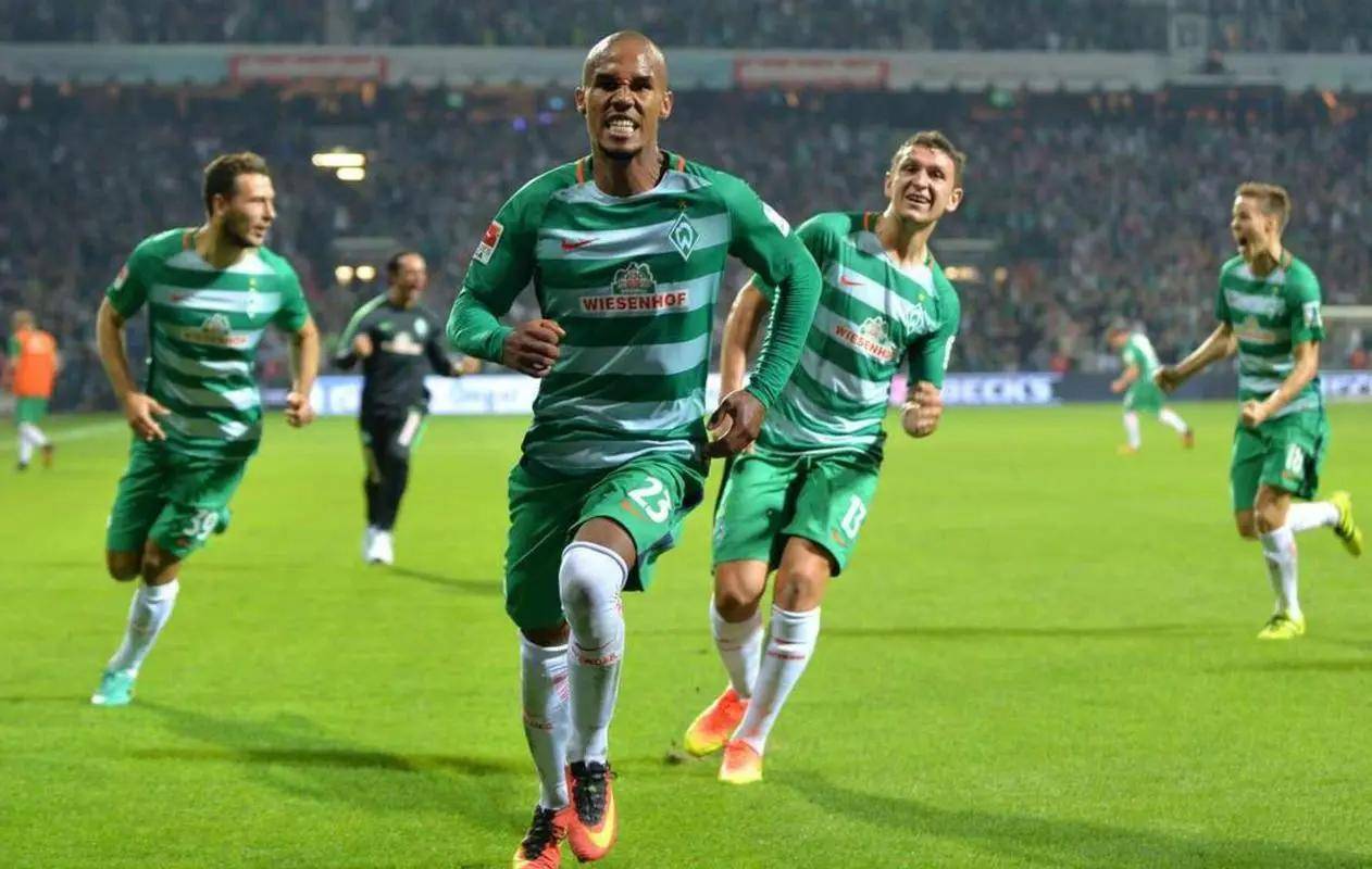 汉诺威球队备战对手，谨慎研究对手战术的简单介绍