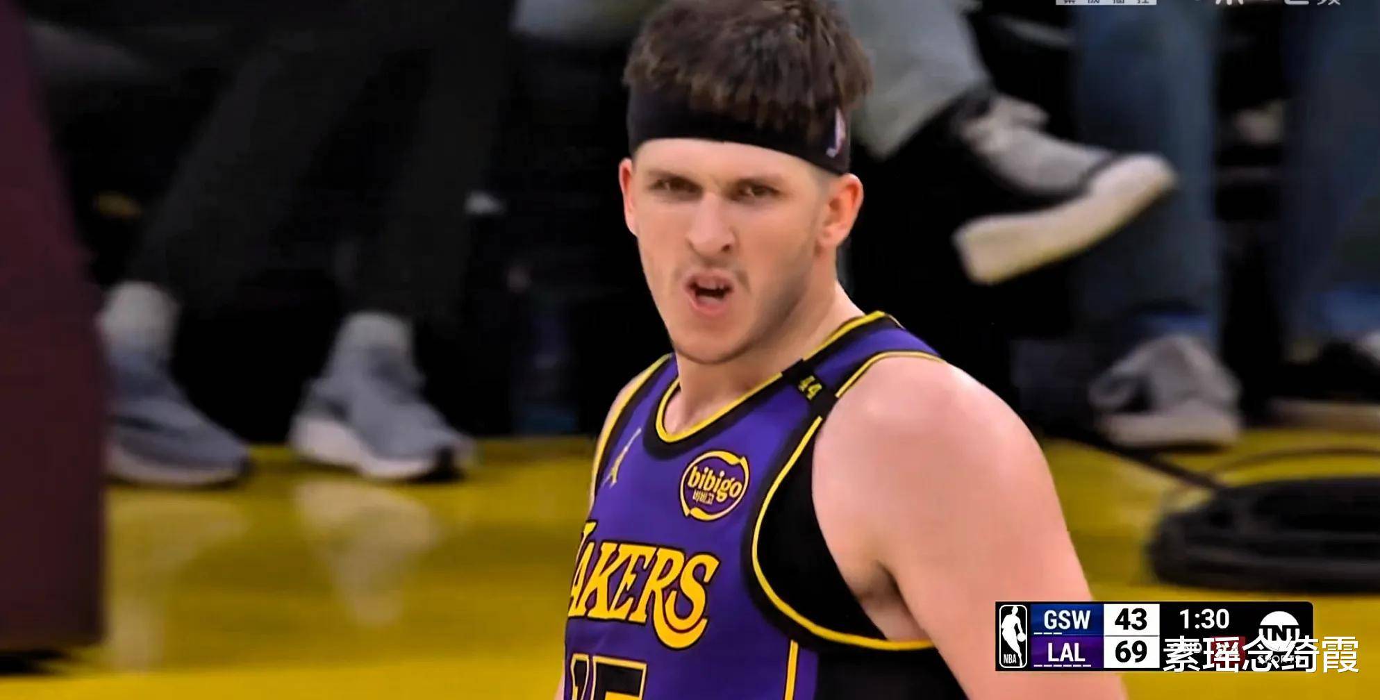 湖人队主场大胜勇士队,士气大振 湖人队主场大胜勇士队,士气大振