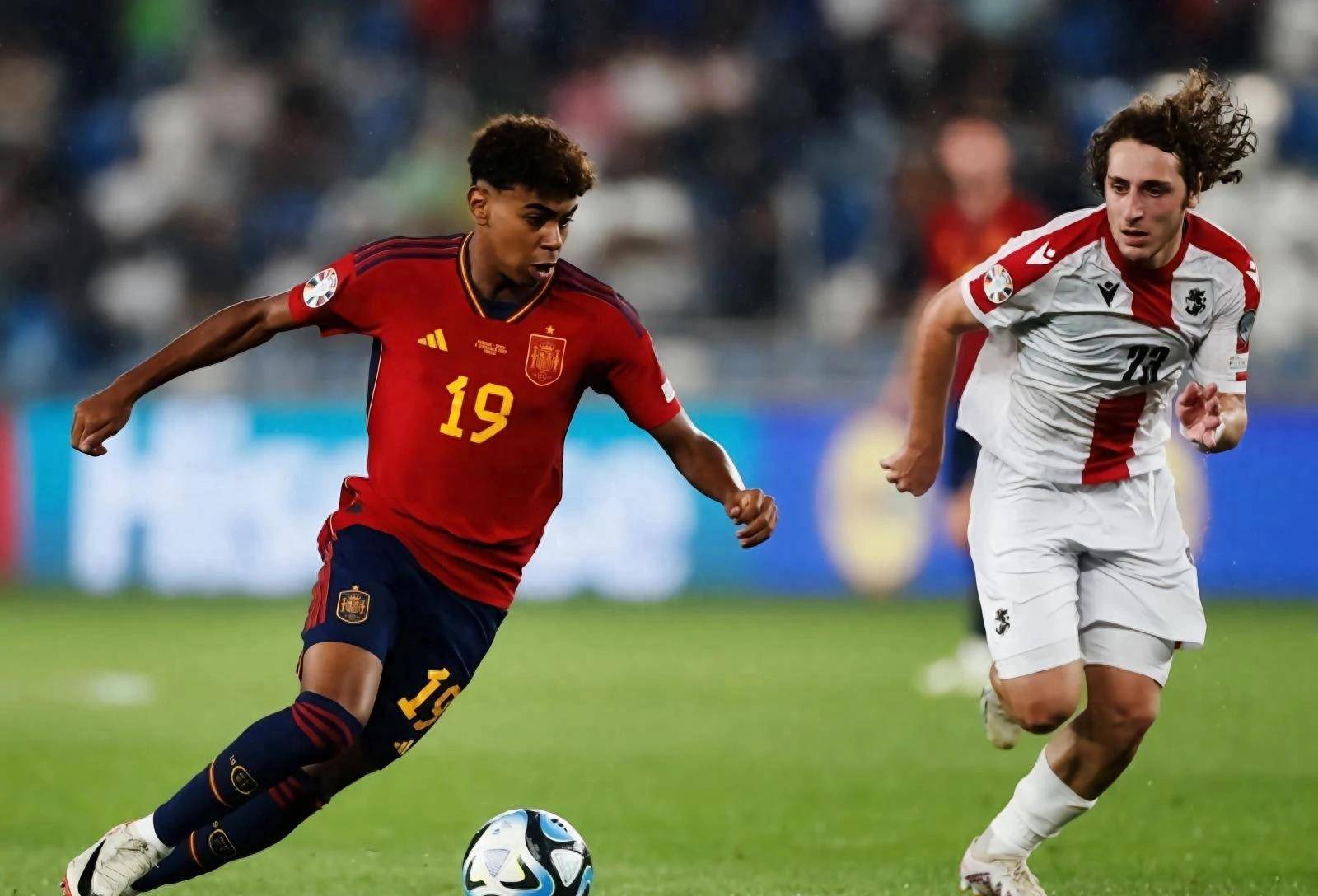 关于欧预赛举办国家确诊病例数激增，医疗资源告急的信息