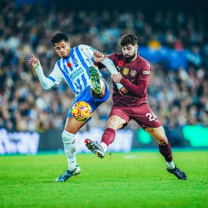 开云体育-欧预赛意外频现，球员们全力以赴的简单介绍