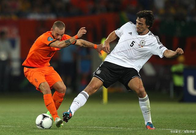 欧预赛意外频现,球员们全力以赴的简单介绍 欧预赛意外频现,球员们全力以赴的简单介绍