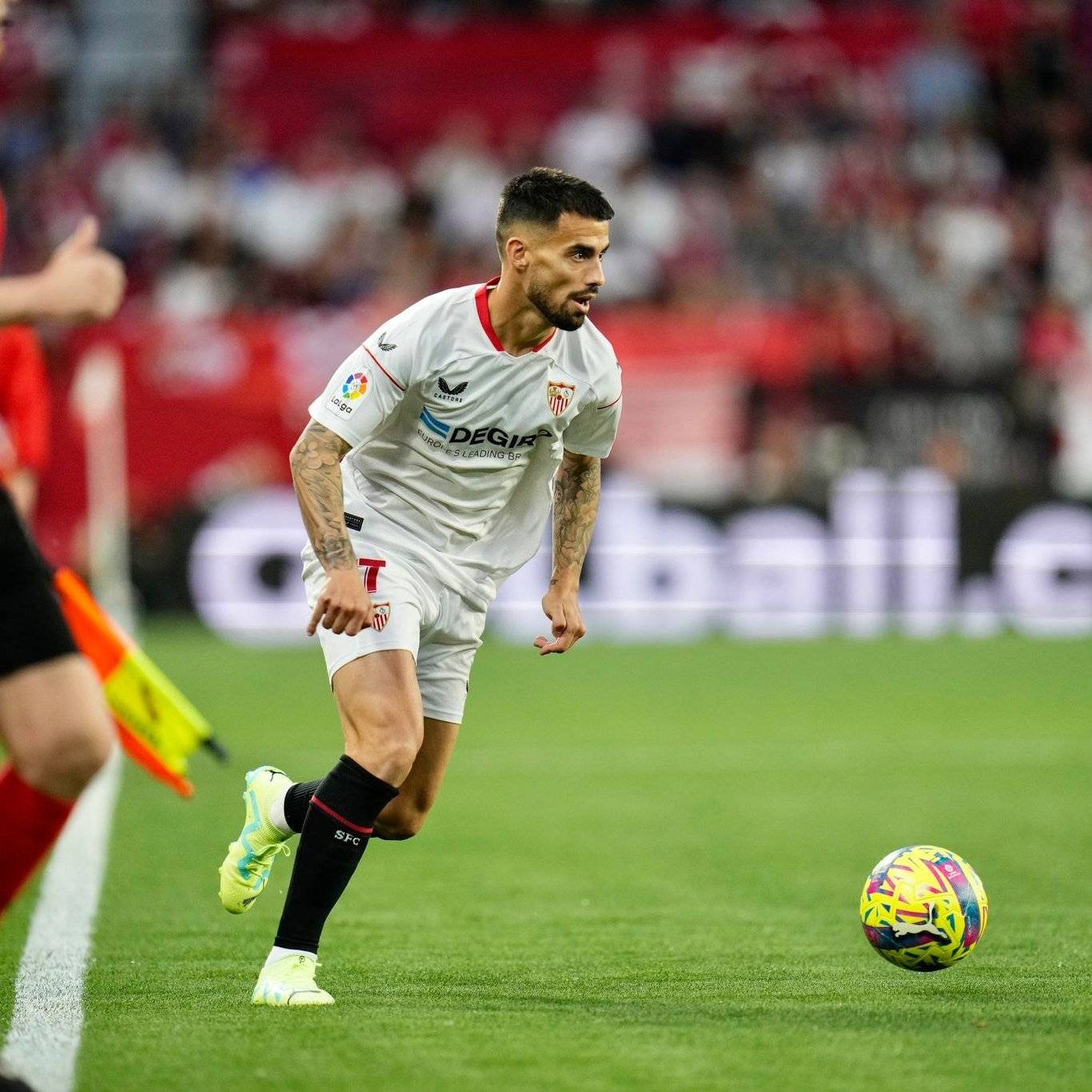 比利亚雷亚尔绝杀获胜,球队豪取三分 比利亚雷亚尔绝杀获胜,球队豪取三分