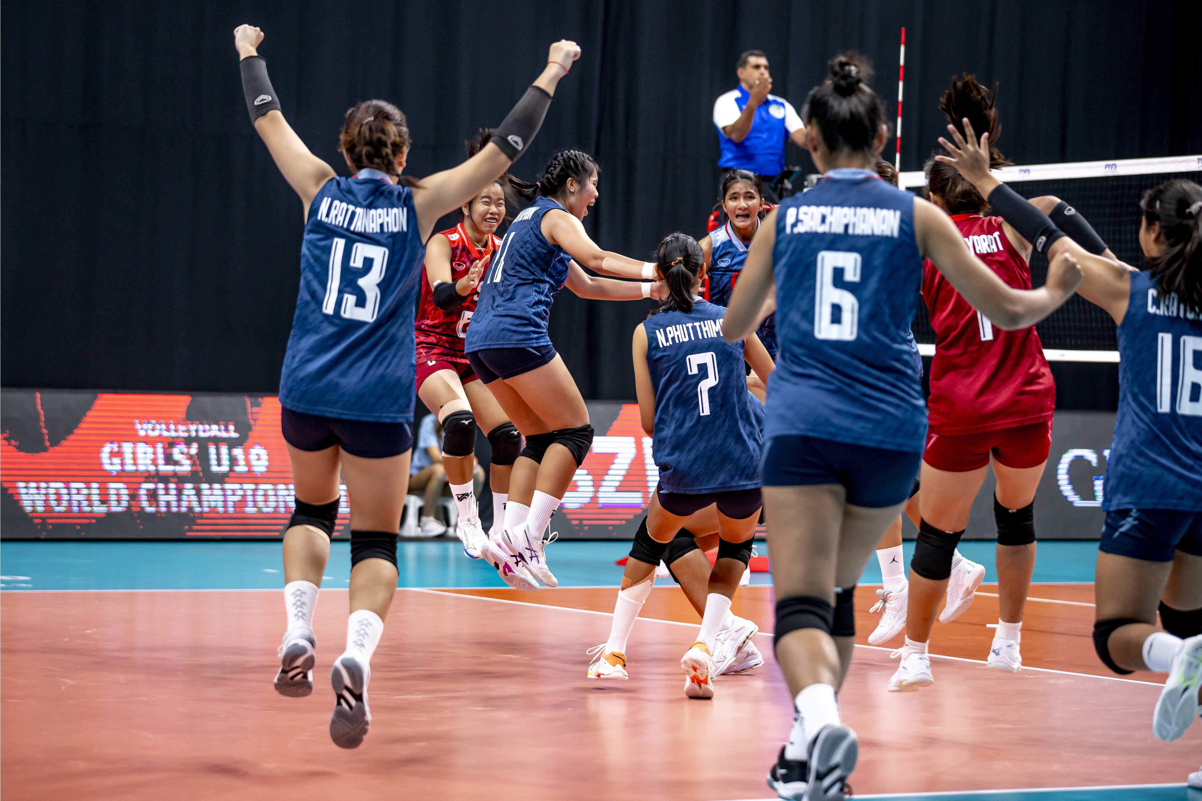 开云体育登录-巴西女排绝地反击，斩获胜利