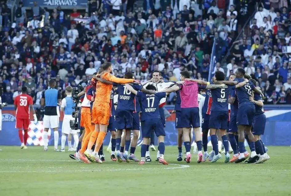 巴黎圣日耳曼客场大胜，不败势头不减的简单介绍