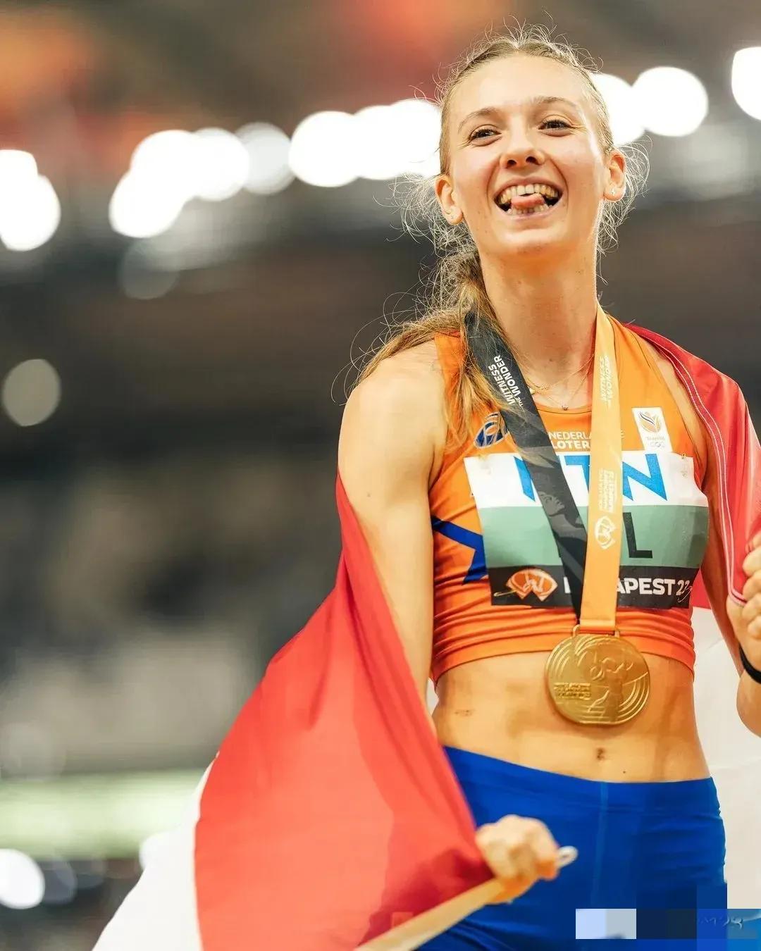 荷兰逆转丹麦,取得关键胜利的简单介绍 荷兰逆转丹麦,取得关键胜利的简单介绍