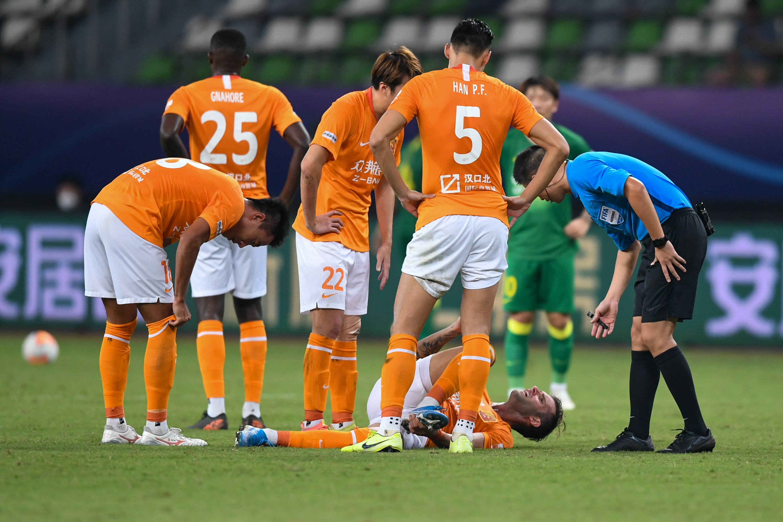 关于广州富力客场战平武汉卓尔,保持不败的信息 关于广州富力客场战平武汉卓尔,保持不败的信息