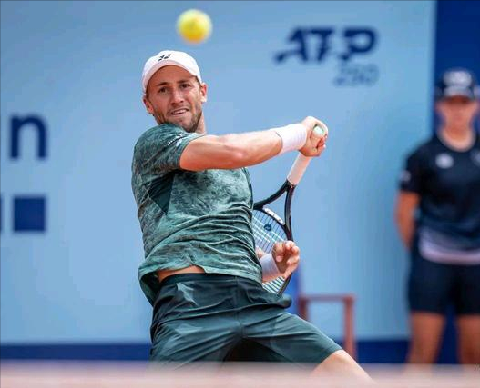 南特客场逆转胜利，士气大振的简单介绍