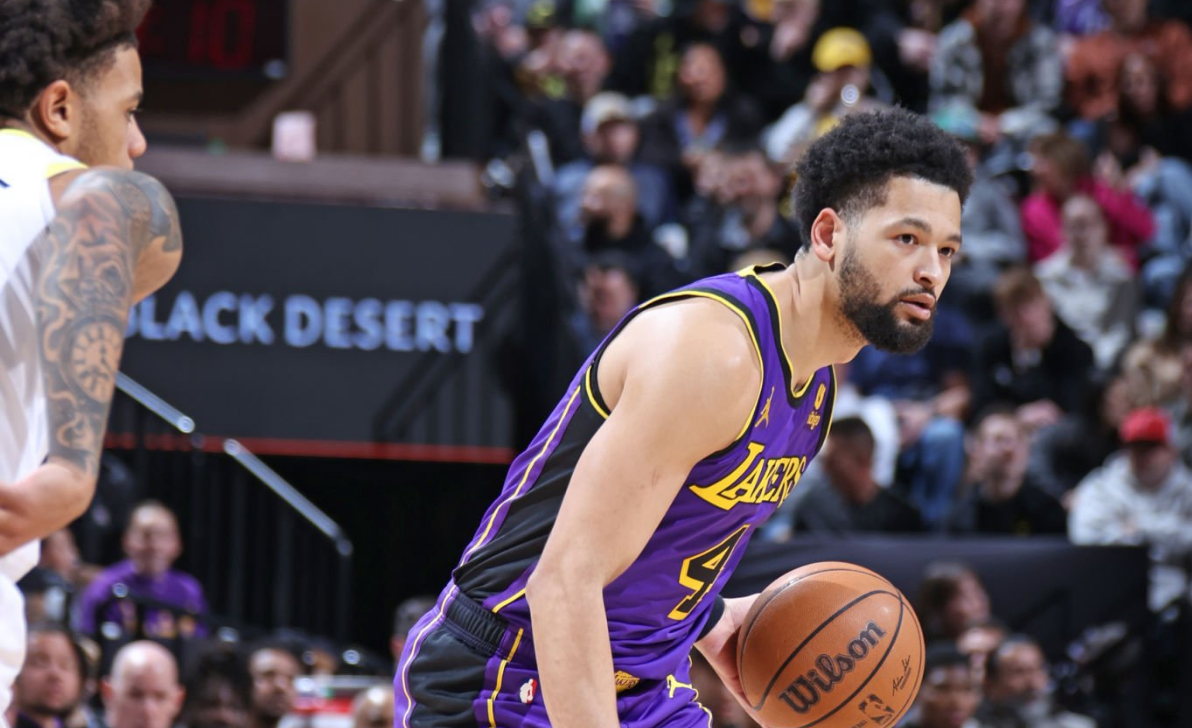 梅斯表现惊艳，新秀球员成为焦点人物