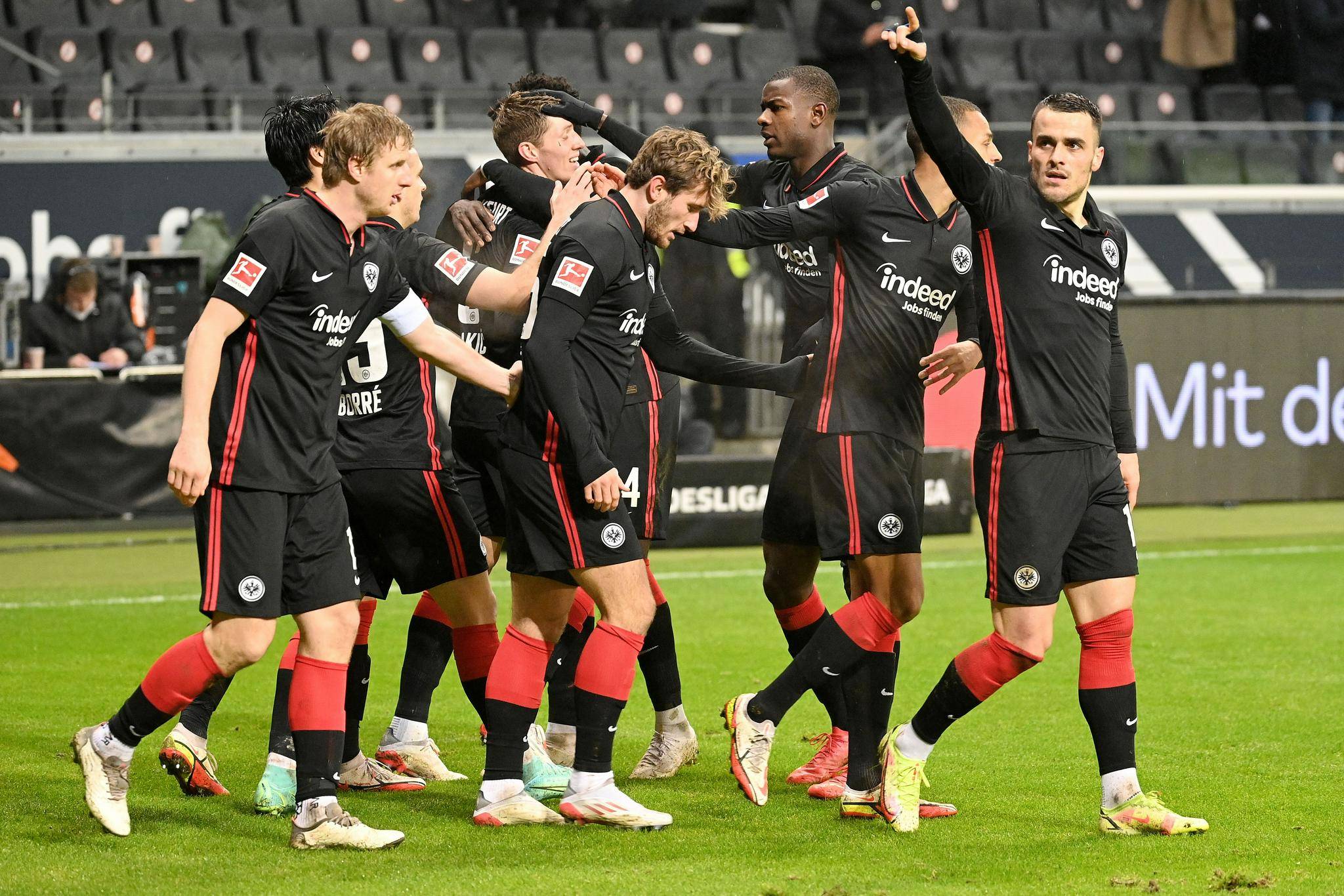 罗马力争在客场对阵佛罗伦萨的比赛中获胜