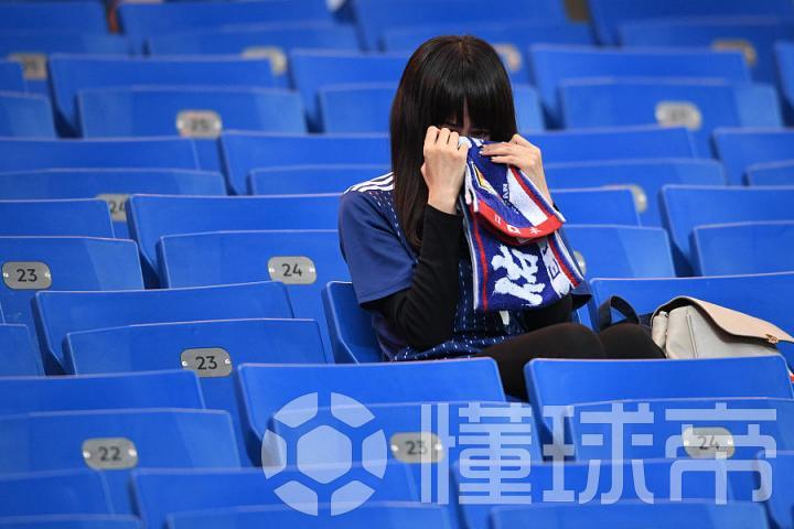 开云体育平台APP-湖南队主场惨败，球迷情绪低落