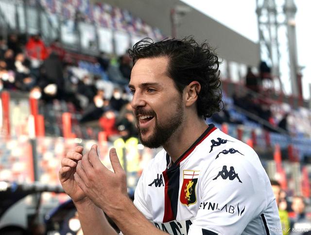 开云体育官方网站-热那亚主场比分惨败，表现低迷