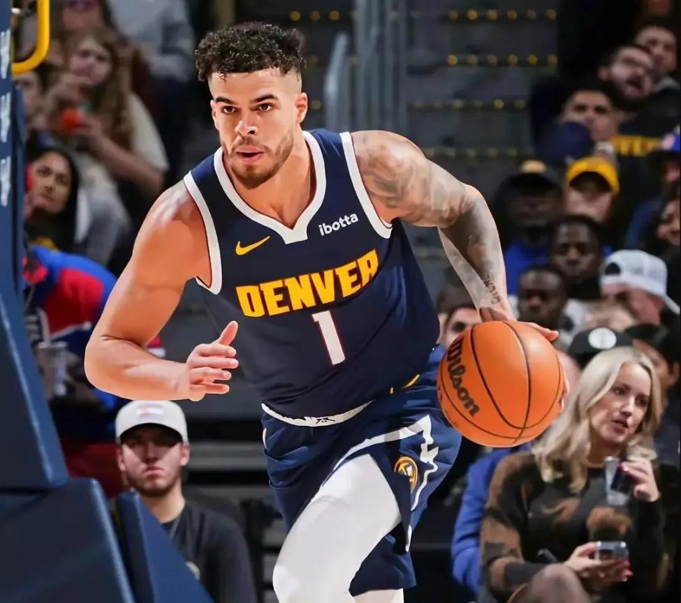 阿雅克肖客场不敌尼斯,遭遇两连败 阿雅克肖客场不敌尼斯,遭遇两连败