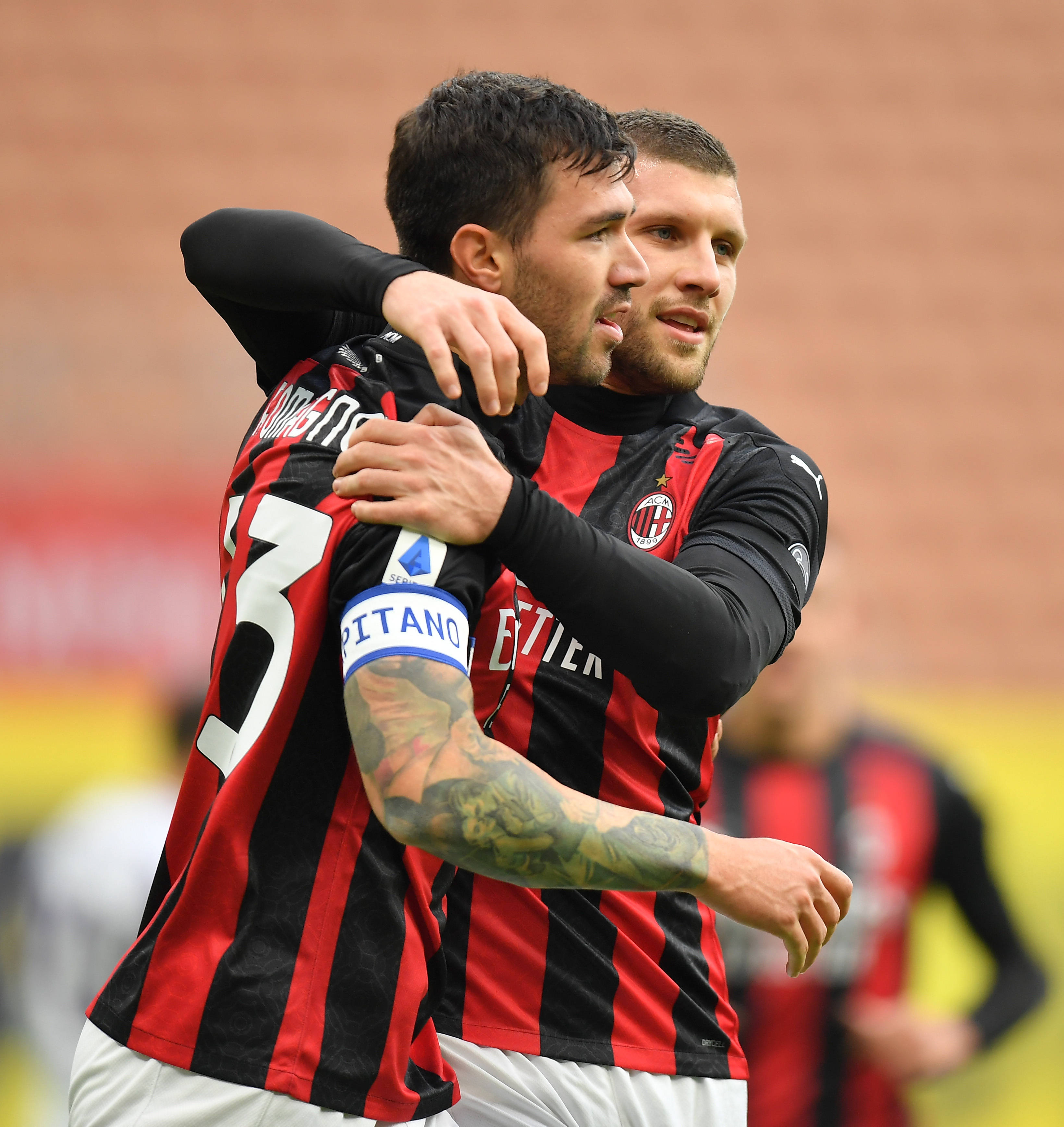 J·科里亚约夫优秀表现,那不勒斯迎来大胜 J·科里亚约夫优秀表现,那不勒斯迎来大胜