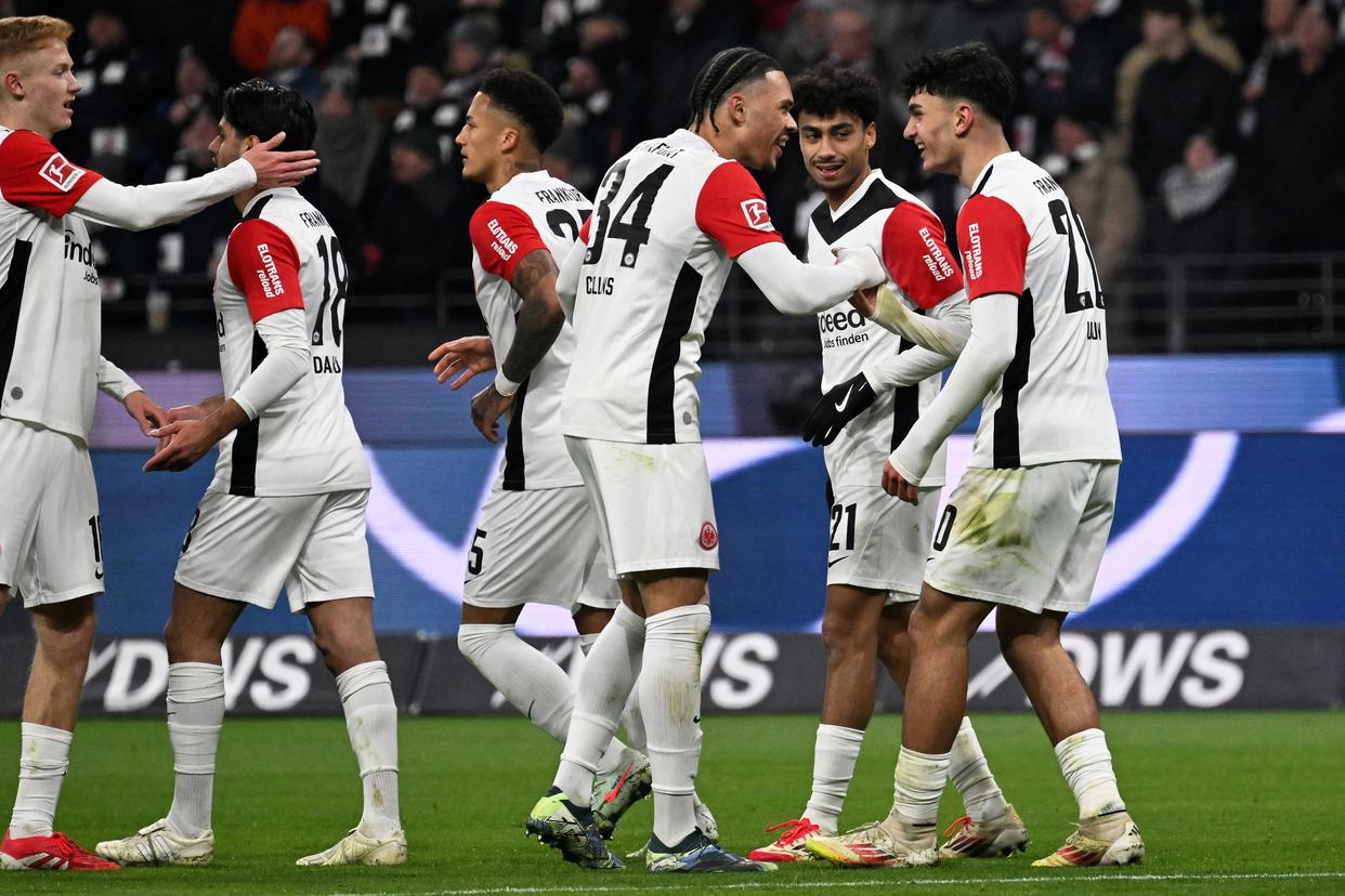 包含基尔主场-胜出,确保德乙升级的词条 包含基尔主场-胜出,确保德乙升级的词条