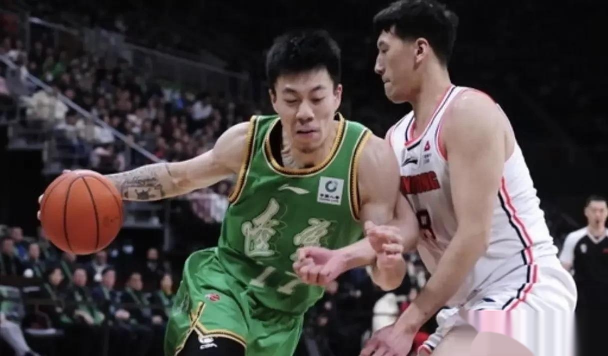 包含蓝领球员关键时刻挺身而出,帮助球队赢球的词条 包含蓝领球员关键时刻挺身而出,帮助球队赢球的词条