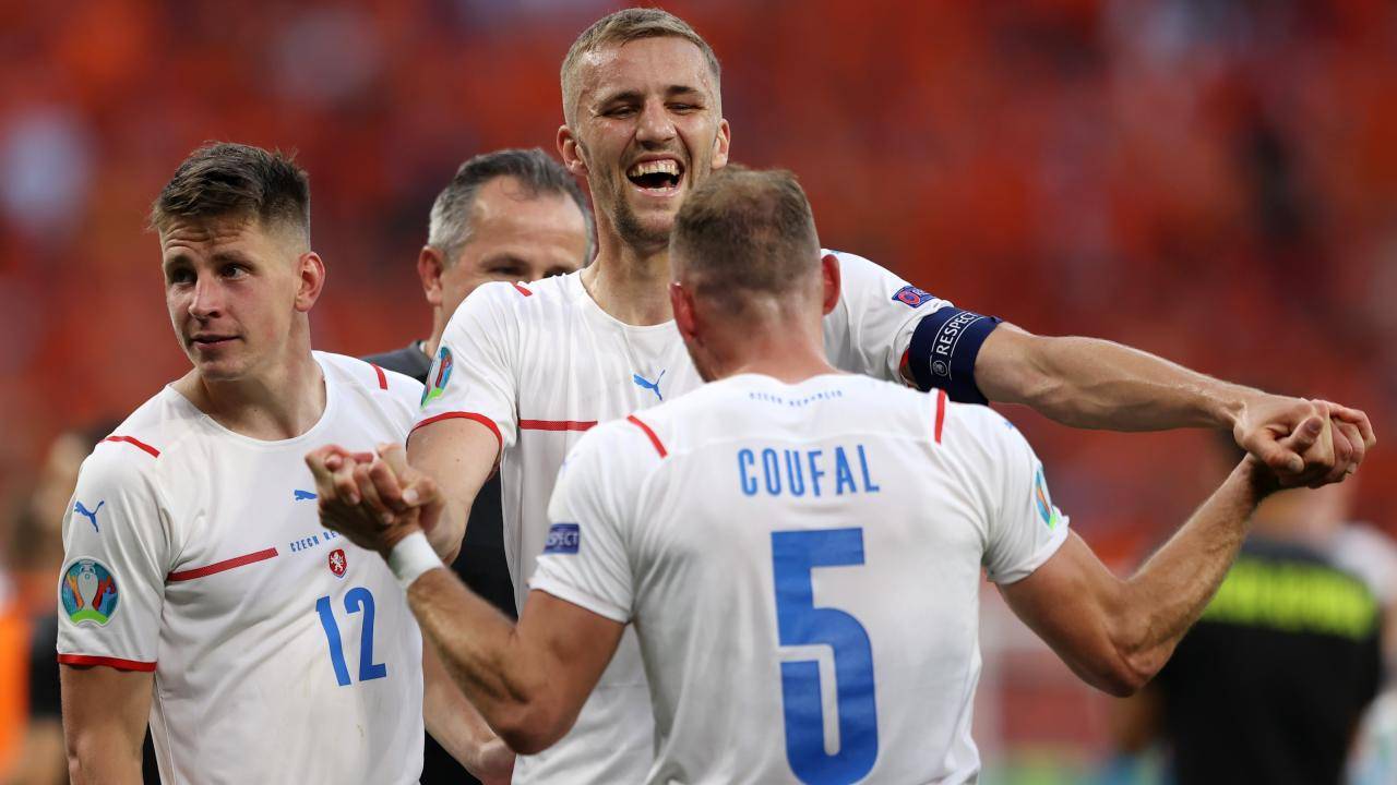 欧预赛令人期待，球队实力逐渐曝光的简单介绍