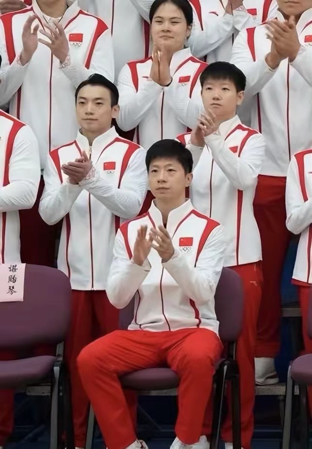 100T血洗EDG，Jankos开启传奇时刻焦点之战全球总决赛，点燃全场激情的简单介绍