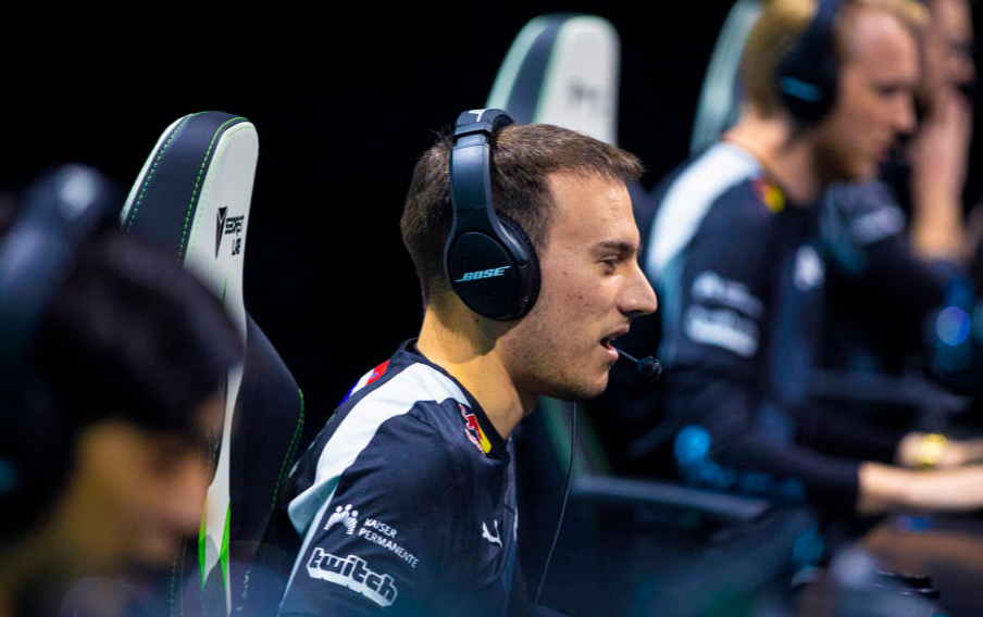 DFM绝杀MAD，Bin拿下关键大龙强强对话全球总决赛，锁定晋级资格