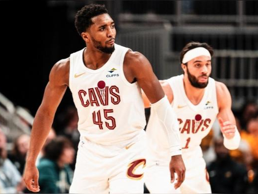 步行者客场战胜骑士，取得两连胜