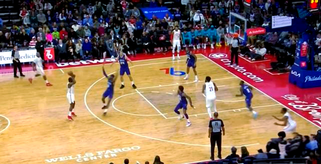 大帝希尔登场亮相,76人队击败黄蜂队 大帝希尔登场亮相,76人队击败黄蜂队