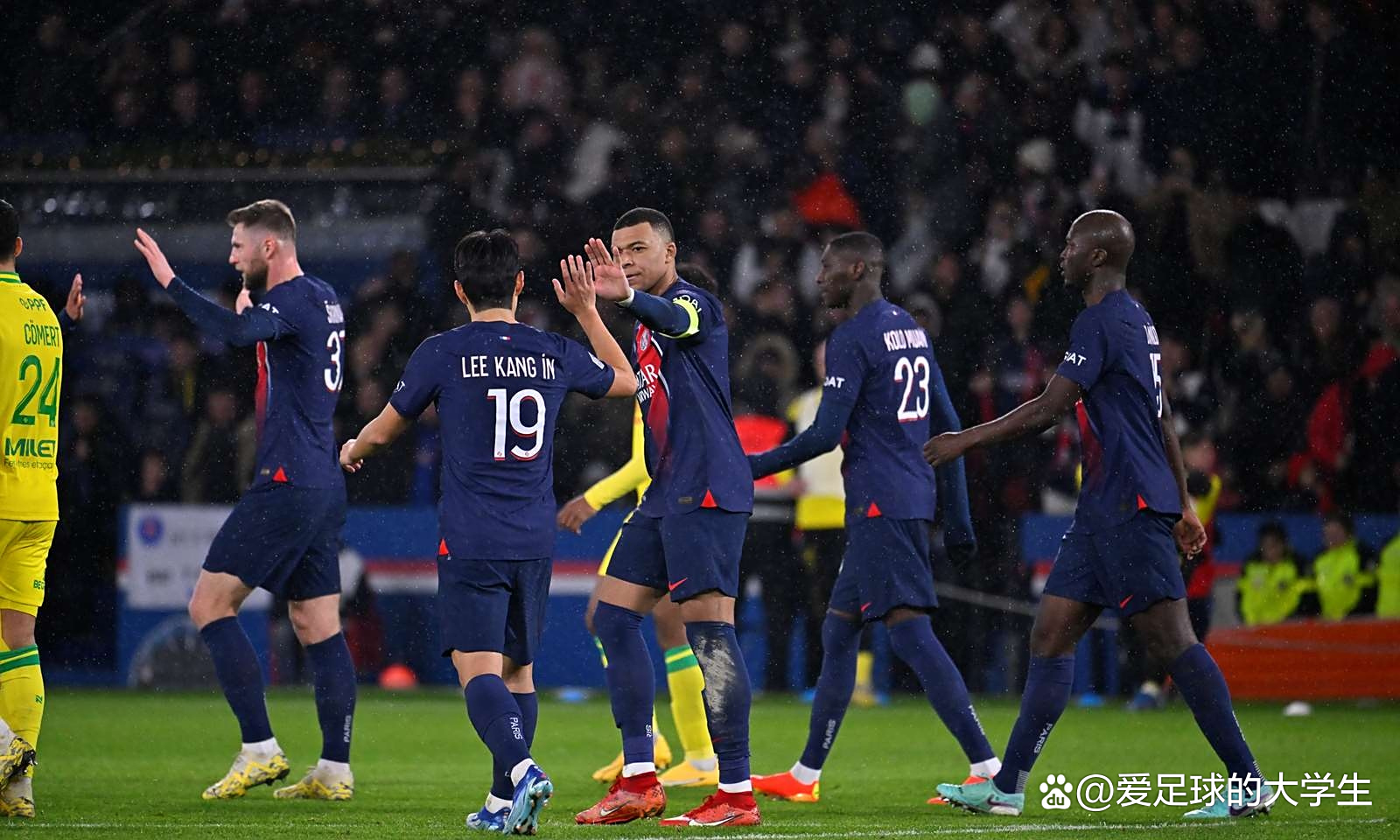 雷恩客场逼平南特，努力保持不败纪录的简单介绍