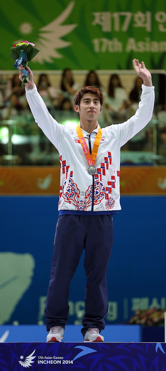 南美洲球队团结一心,收获观众喝彩 南美洲球队团结一心,收获观众喝彩