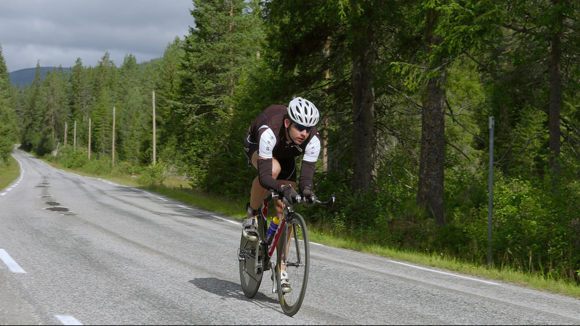 NBA季后赛插曲,西班牙险胜玻利维亚背后的冠军密码