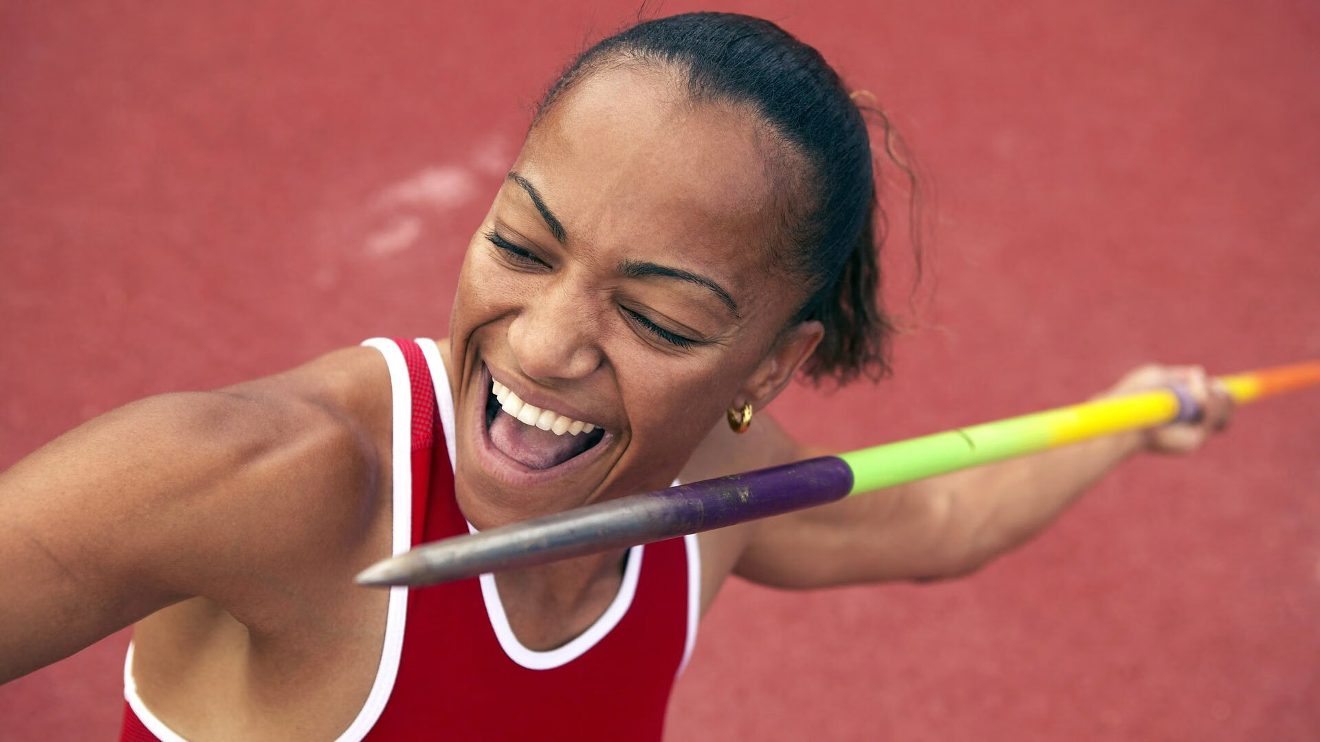 银石奇迹,威廉姆斯化石级策略险胜红牛,皮亚斯特里一骑绝尘宣告新时代