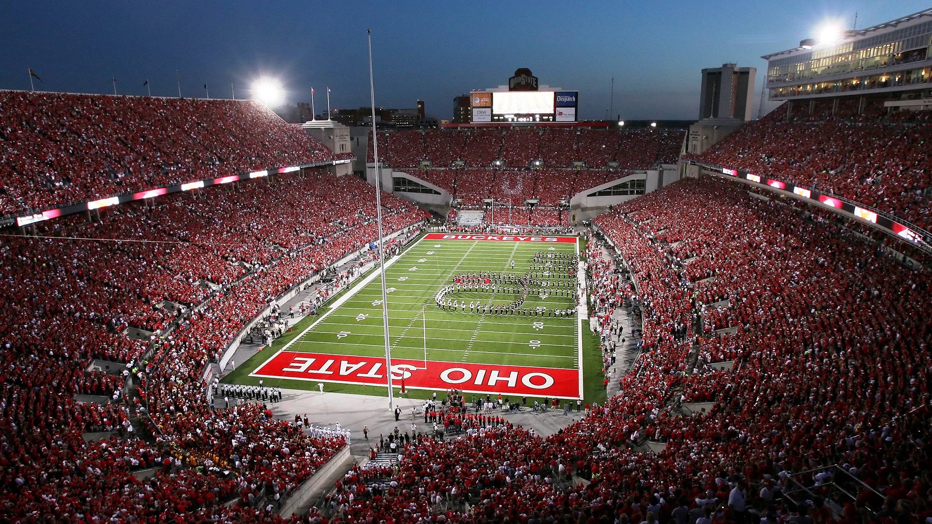 孤独骑士与群狼之师，梅德韦杰夫的领袖之路